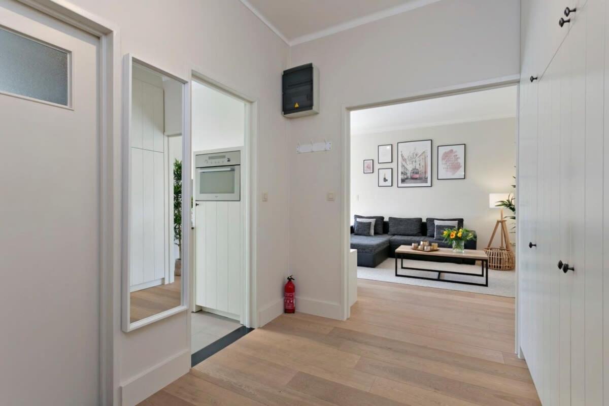 Huswell - Stylish Apartment At The Zeedijk Of Knokke Kültér fotó
